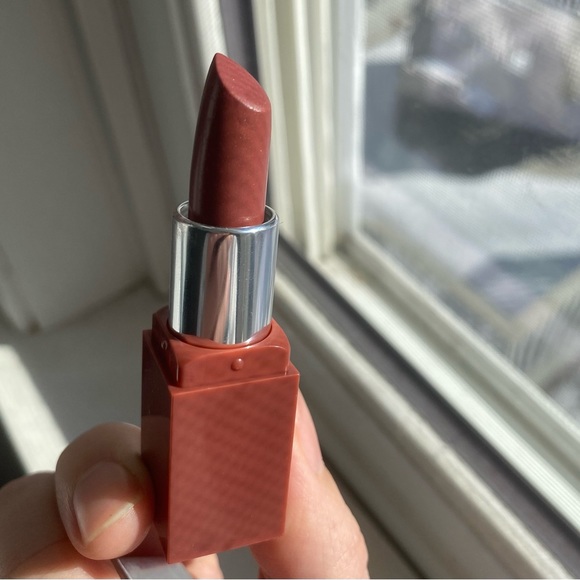 Clinique pop lipsticks - low pop, mocha pop, peppermint pop lip color set - Picture 5 of 6